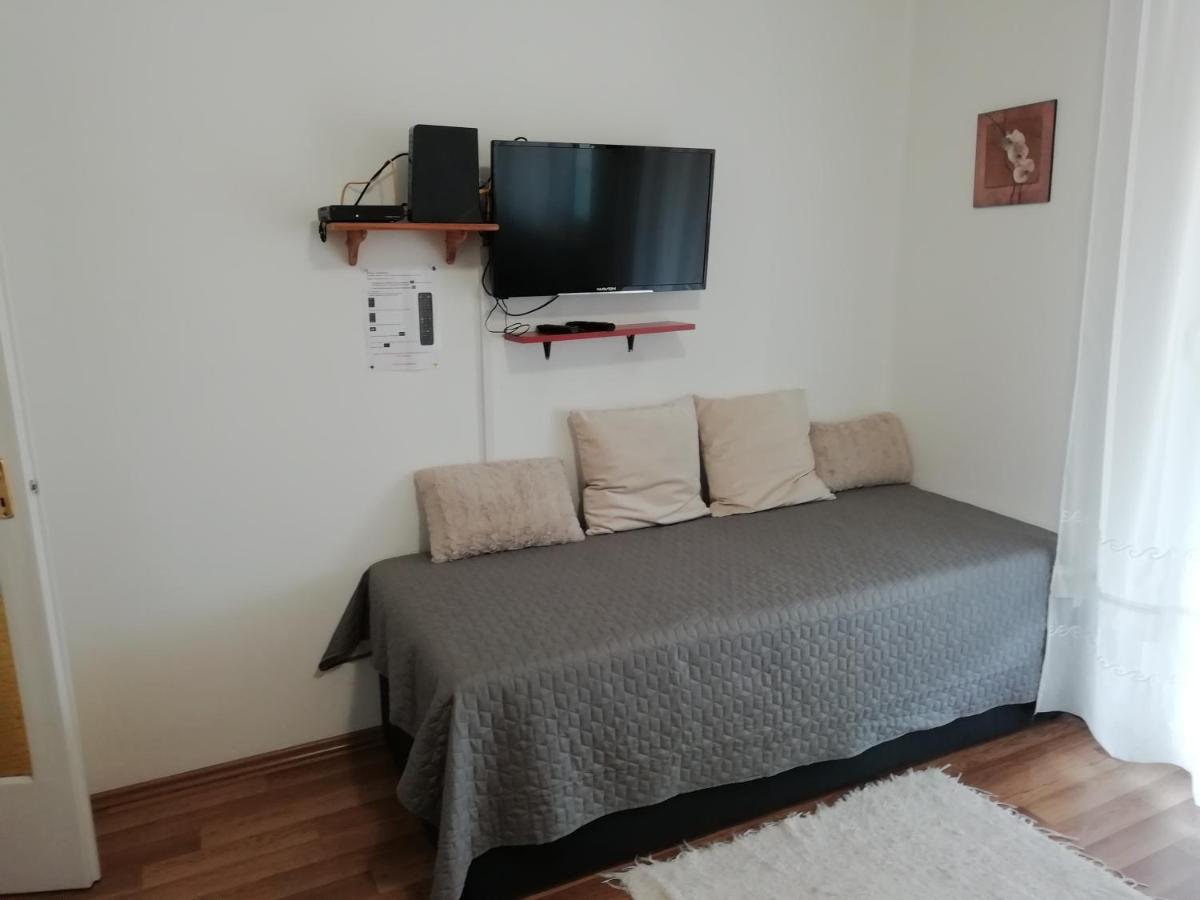Ferienwohnung Vadasztanya Fogado Egerszalók Exterior foto