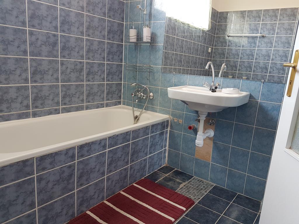 Ferienwohnung Vadasztanya Fogado Egerszalók Exterior foto